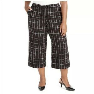 Alfani Plus Capri Culotte Pants Art Blossom Front Zip Stretch